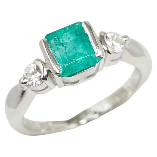 Pt900 Platinum Emerald 0.83ct Diamond 0.20ct Ring