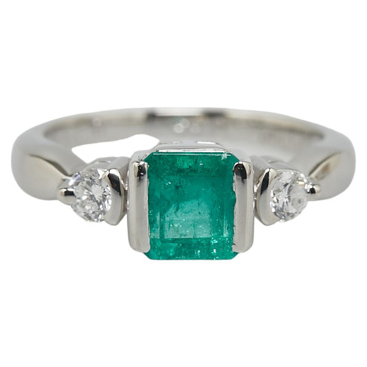 Pt900 Platinum Emerald 0.83ct Diamond 0.20ct Ring