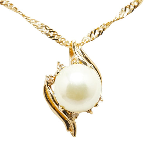 K18YG Yellow Gold Pearl Necklace