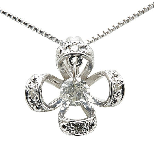 K18WG White Gold Diamond Pendant Necklace