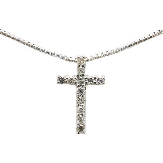 K14WG White Gold Diamond Cross Pendant Necklace