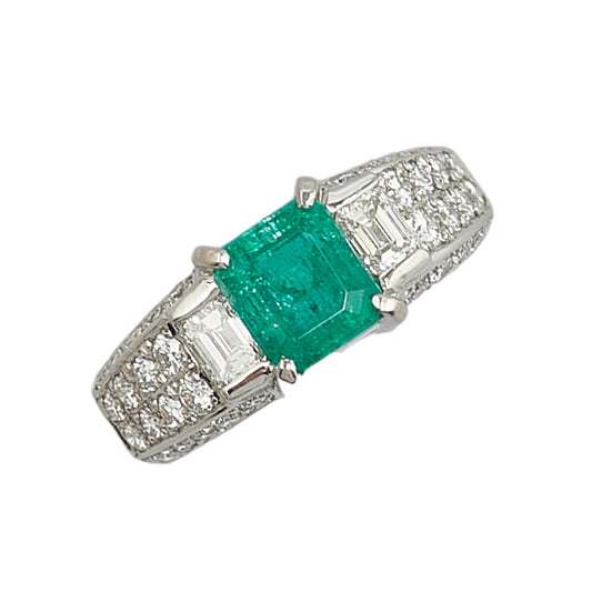 Pt900 Platinum Emerald 1.515ct Diamond 1.05ct Ring