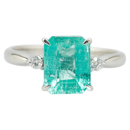 Pt900 Platinum Emerald 2.42ct Diamond 0.08ct Ring