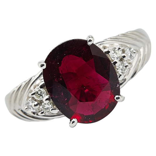 Pt900 Platinum Garnet 2.685ct Diamond 0.11ct Ring