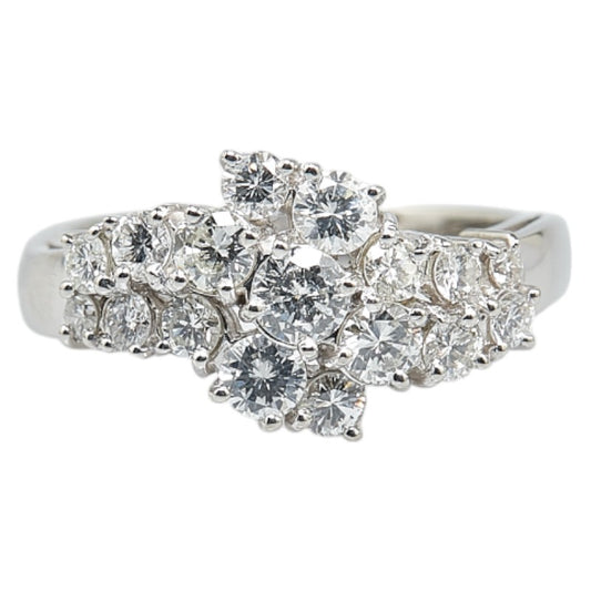 Pt900 Platinum Diamond Ring 9.5