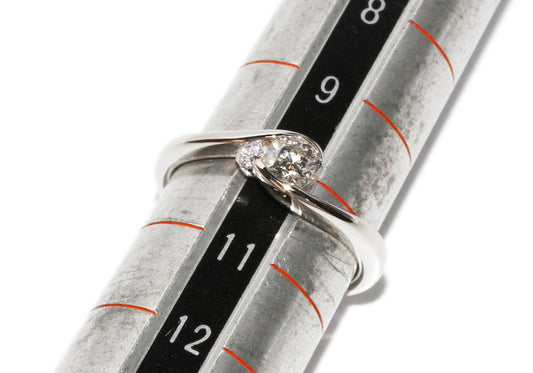 Pt900 Platinum Diamond Ring 0.30ct/0.05ct