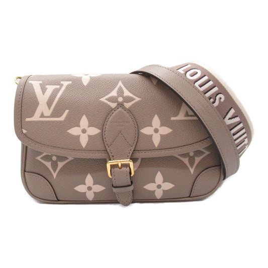 Louis Vuitton Diane Leather Shoulder Bag M46583