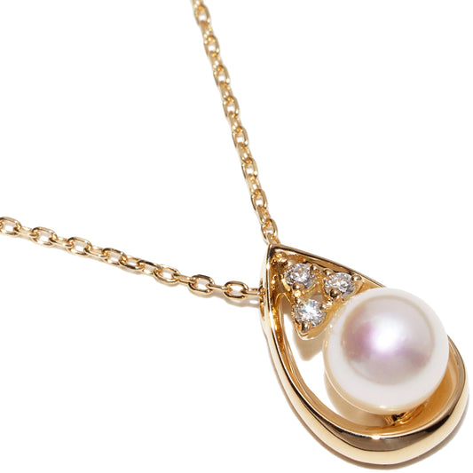 K18YG Pearl Pendant Necklace with Diamond