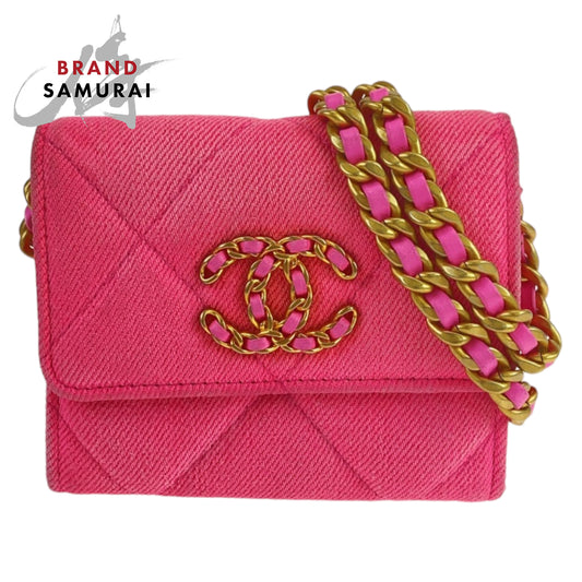 Chanel 19 Matelasse Pink Canvas Wallet