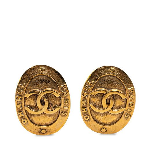 Chanel Coco Mark Oval Earrings Gold