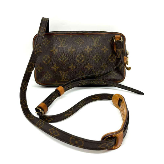 Louis Vuitton Monogram Pochette Shoulder Bag