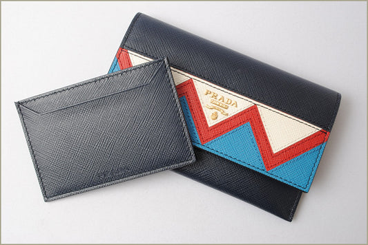 Prada Embossed Leather Card Case Wallet 1MC004